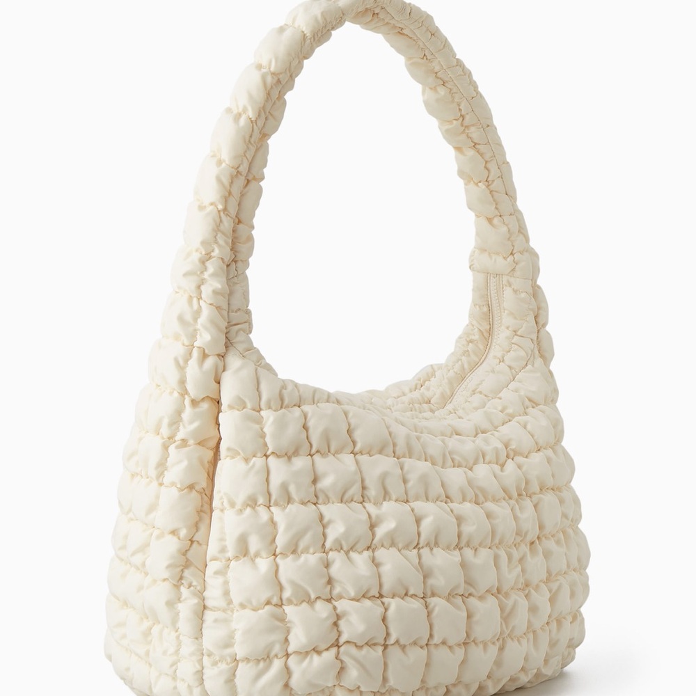 COS Quilted Oversized Crossbody Bag Off White NWT - Picture 3 of 11